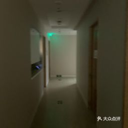 心與堂中醫(yī)診所（中海廣場店）全方位指南 地址、聯(lián)系方式及360地圖導(dǎo)覽